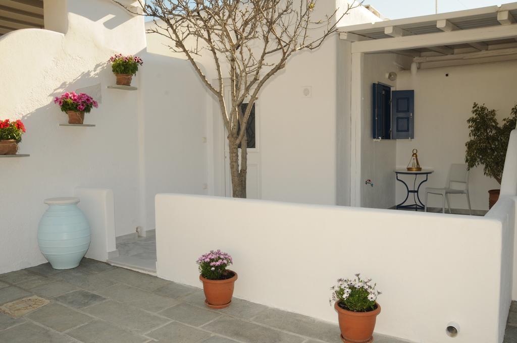 Flora'S Houses Mykonos Klouvas Екстериор снимка
