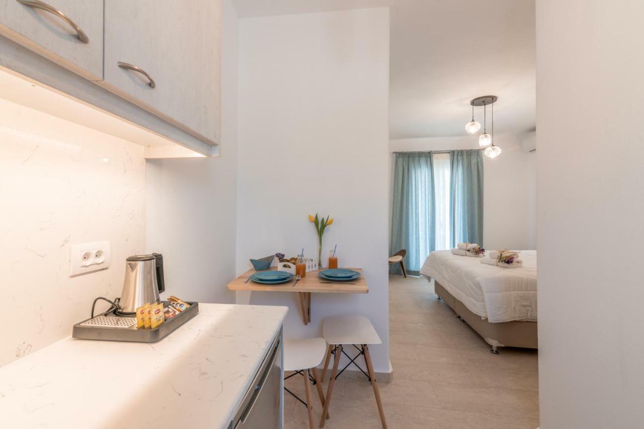 Flora'S Houses Mykonos Klouvas Екстериор снимка