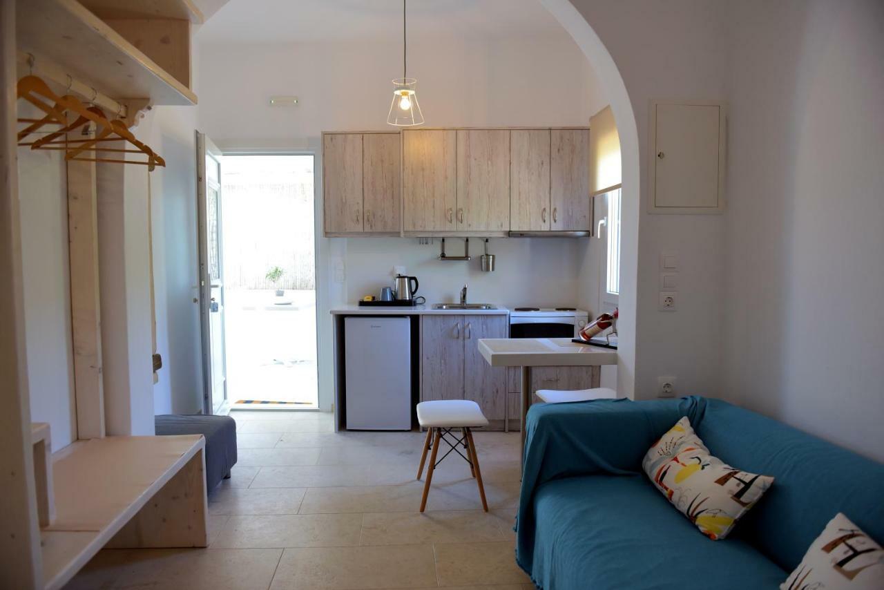 Flora'S Houses Mykonos Klouvas Екстериор снимка